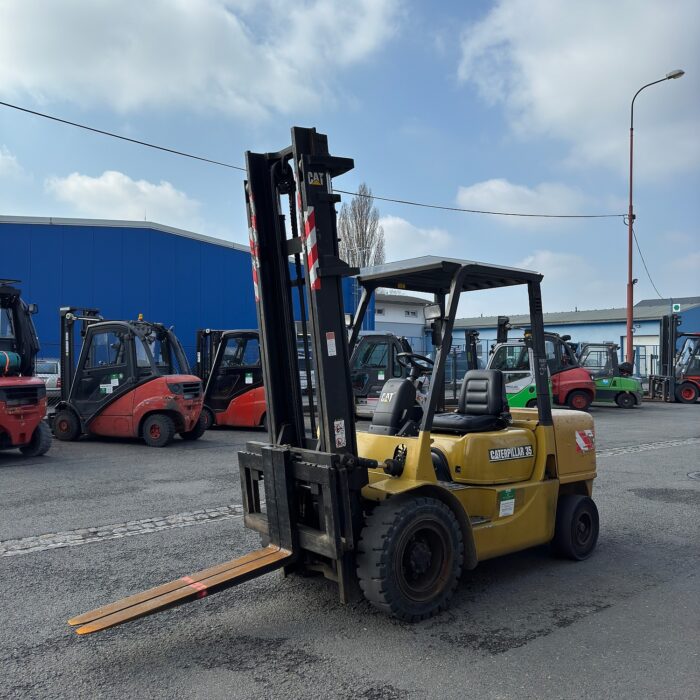 Čelní vysokozdvižný vozík CAT DP35K - Image 3